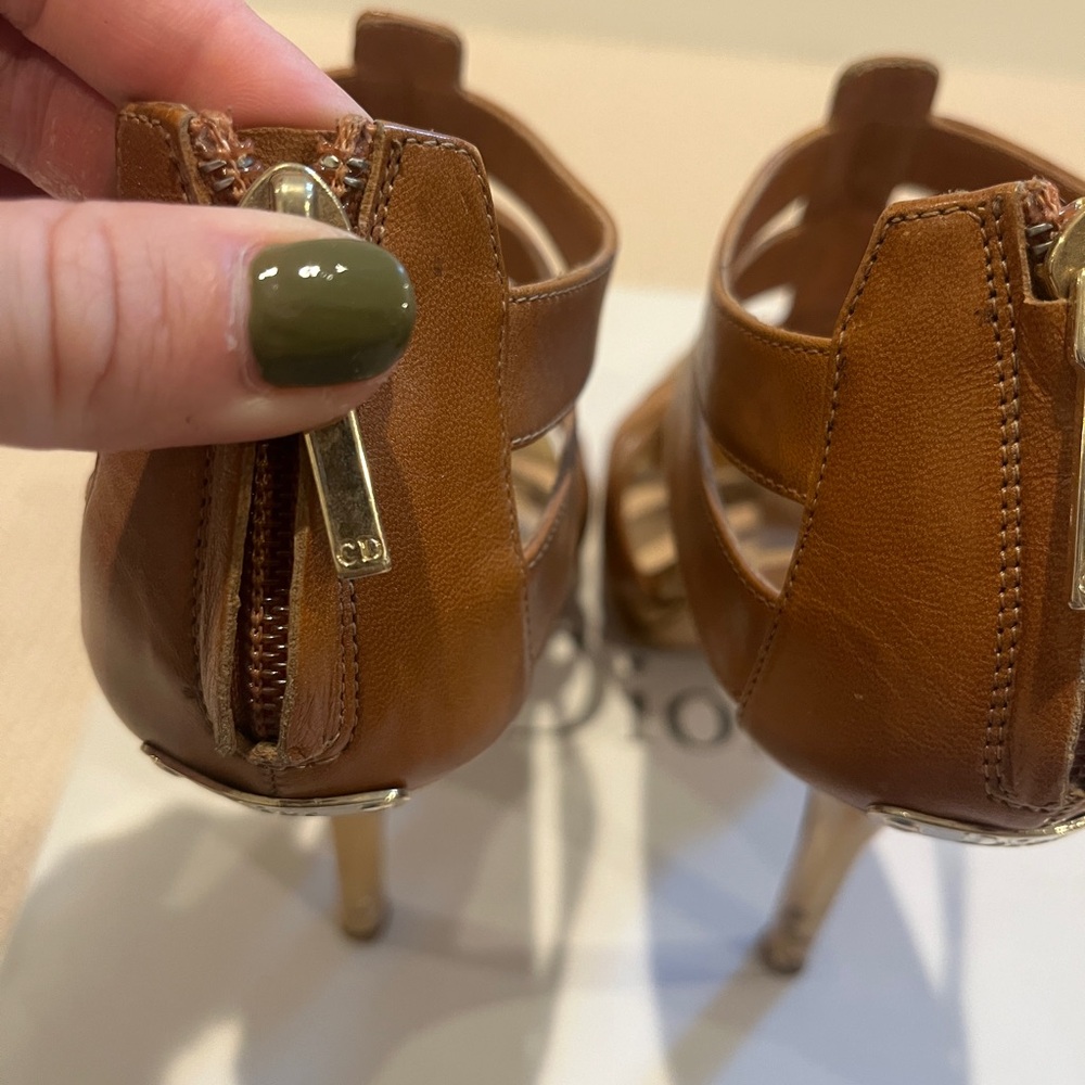 Dior Strappy Sandal. Cognac. Original Box - Picture 7 of 13